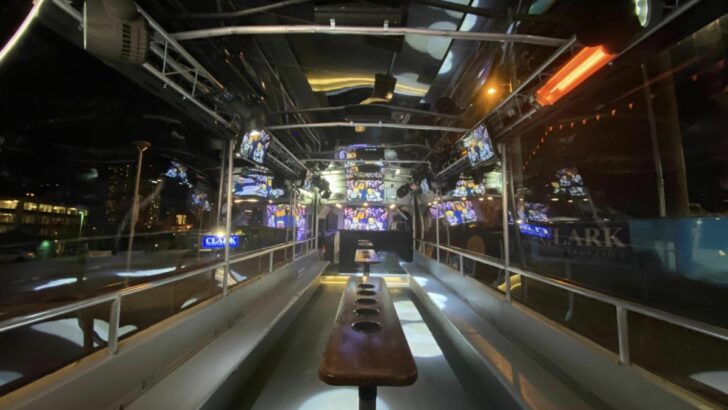 The 10 Best Party Buses in Nashville